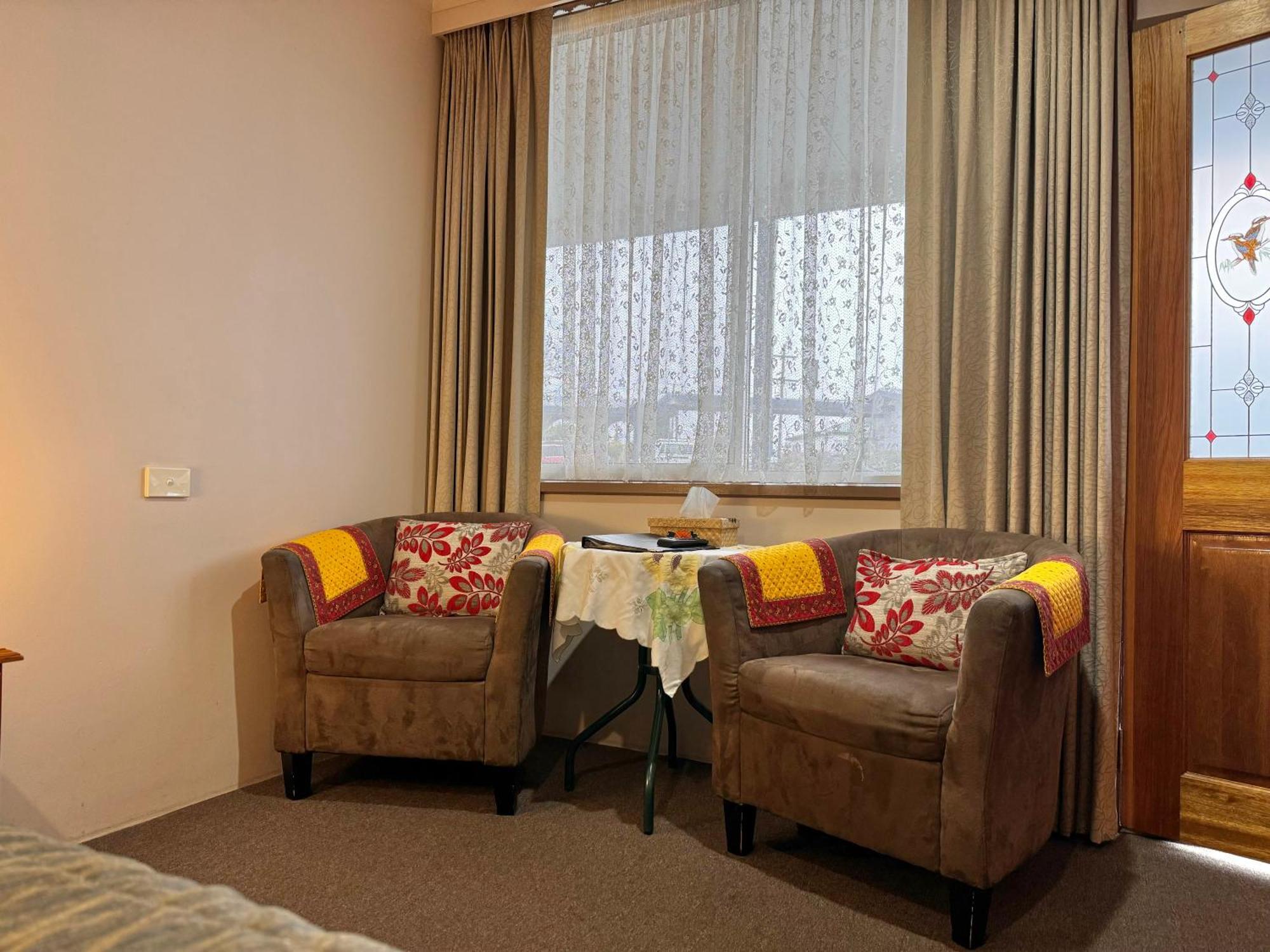 דלוריין Mountain View Country Inn מראה חיצוני תמונה
