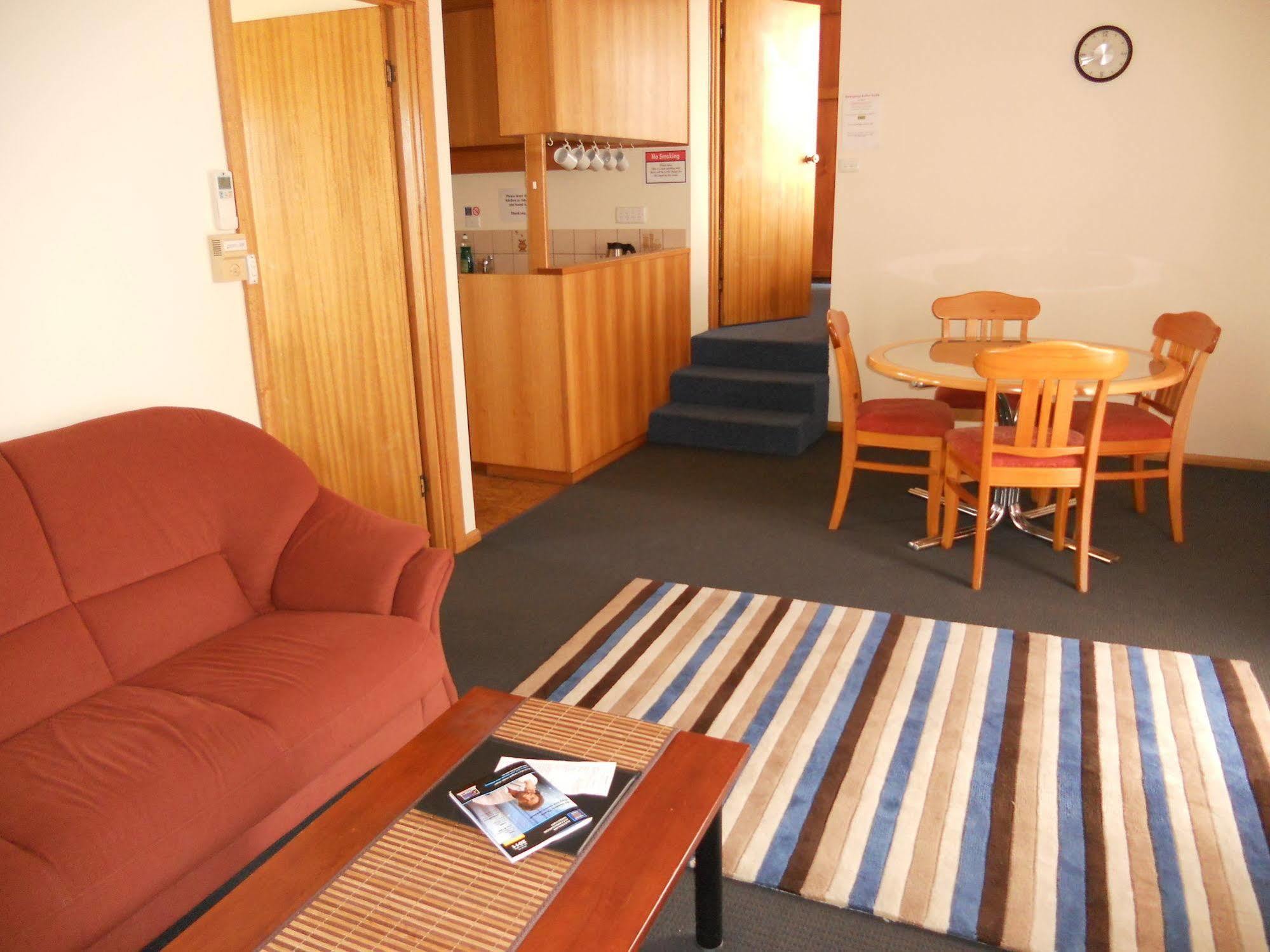 דלוריין Mountain View Country Inn מראה חיצוני תמונה